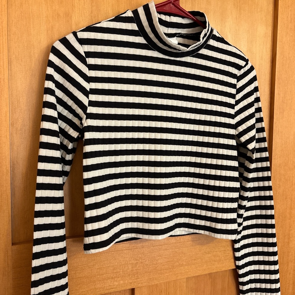 Striped Black and White Women's Top